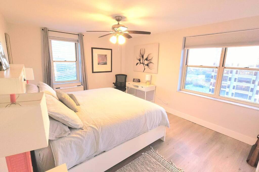 Spacious Downtown Sleeps 4 * Atlanta